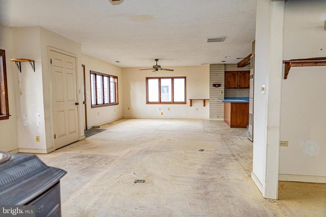 4404 S BOWERS RD, Milford, DE 19963