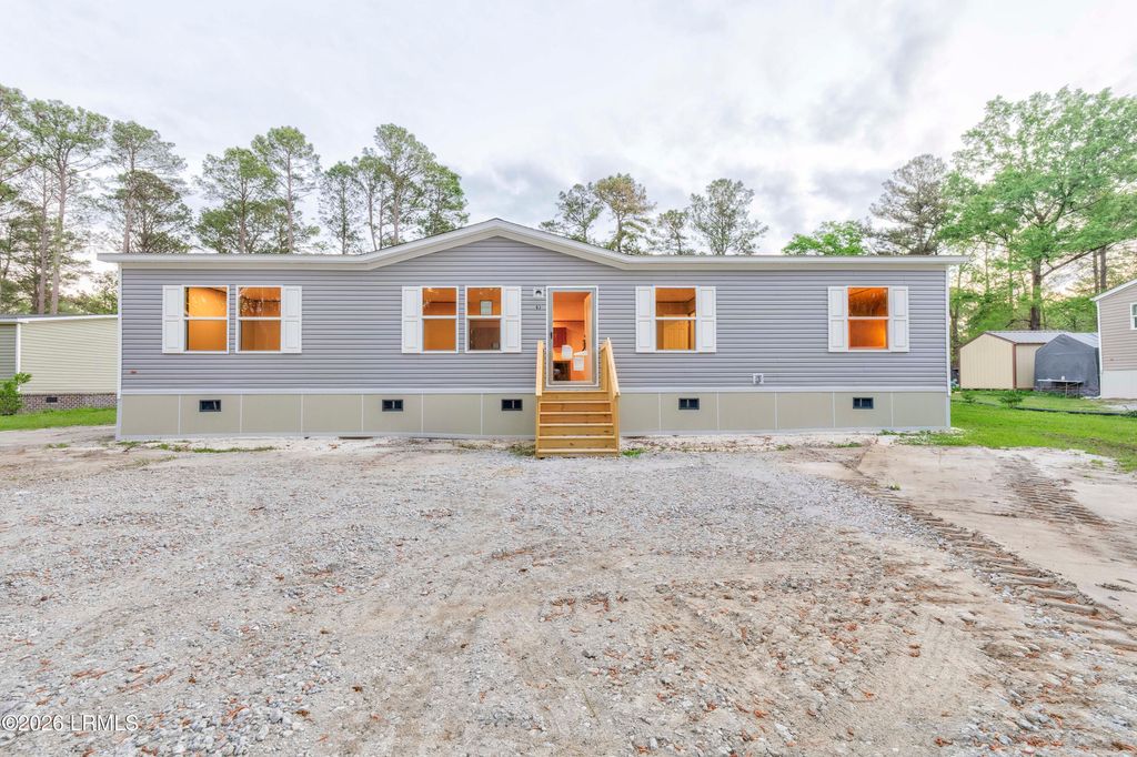 83 Bailey Circle, Seabrook, SC 29940