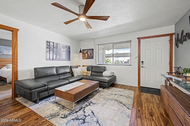 145 N 74TH Street 130, Mesa, AZ 85207