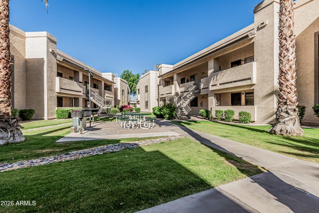 145 N 74TH Street 130, Mesa, AZ 85207
