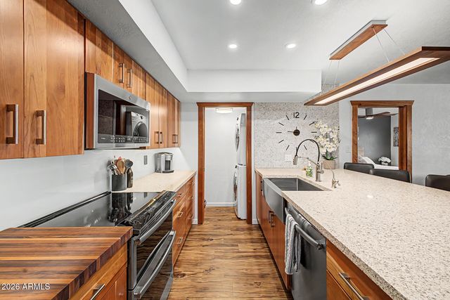 145 N 74TH Street 130, Mesa, AZ 85207