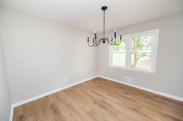2031 Evergreen Drive, Boiling Springs, SC 29316