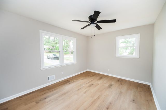 2031 Evergreen Drive, Boiling Springs, SC 29316