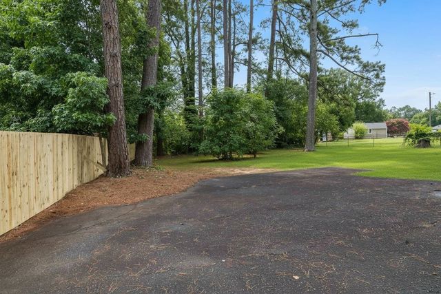 2031 Evergreen Drive, Boiling Springs, SC 29316