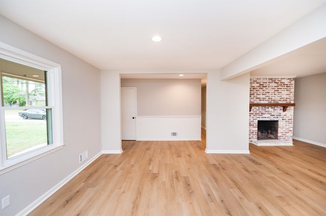 2031 Evergreen Drive, Boiling Springs, SC 29316