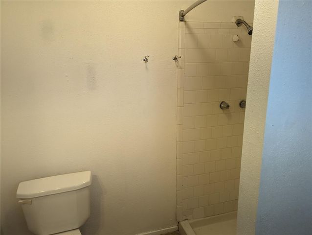 5150 Prairie Ridge Road, Houston, TX 77053