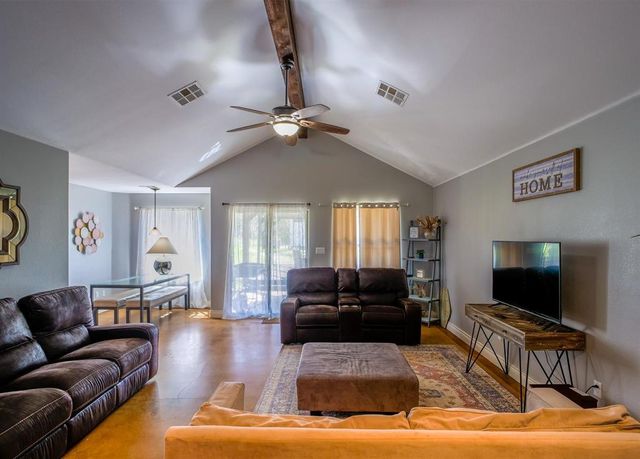 811 Sage ST, Burnet, TX 78611