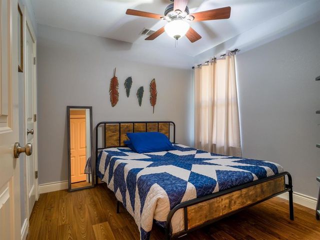 811 Sage ST, Burnet, TX 78611