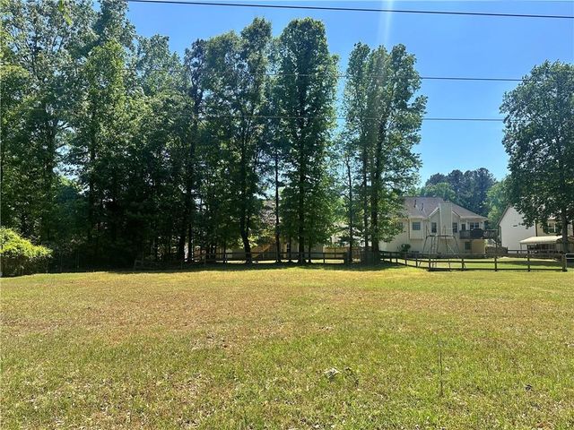 5022 Ceylon Drive, Austell, GA 30106