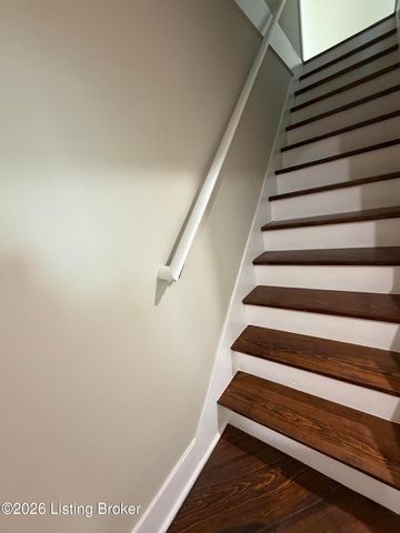 1214 Larue Ave, Louisville, KY 40213