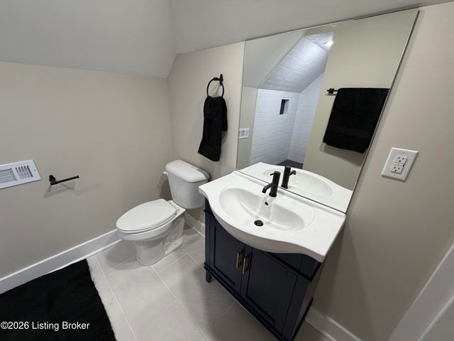 1214 Larue Ave, Louisville, KY 40213