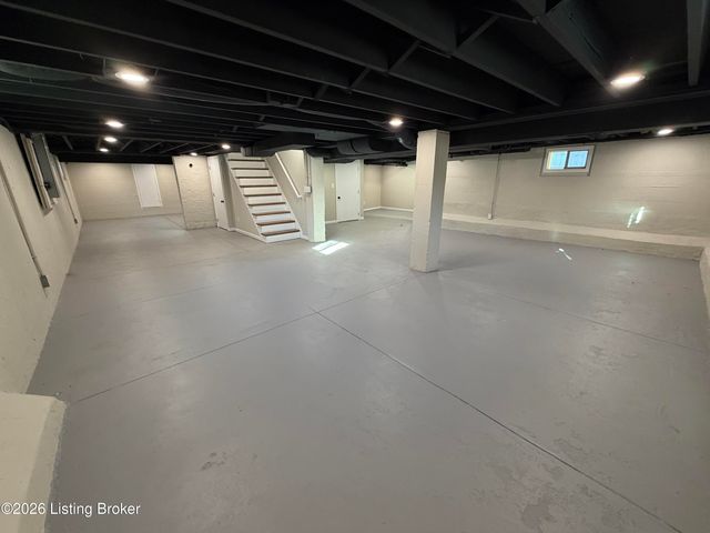 1214 Larue Ave, Louisville, KY 40213