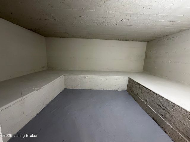 1214 Larue Ave, Louisville, KY 40213