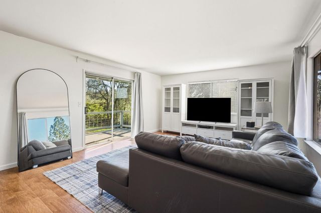 11172 N Ponderosa Way, Rough And Ready, CA 95975