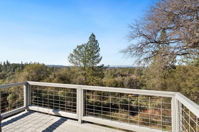 11172 N Ponderosa Way, Rough And Ready, CA 95975