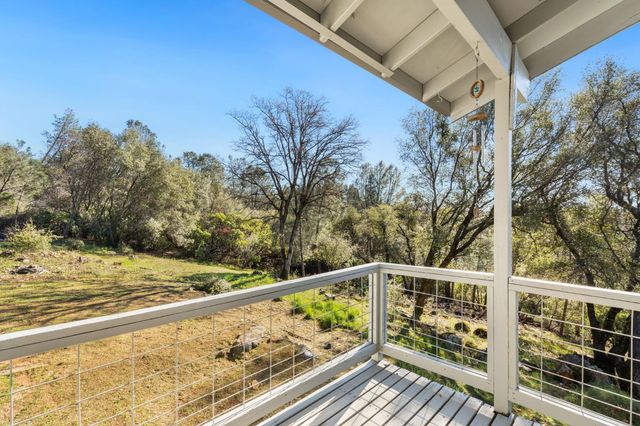 11172 N Ponderosa Way, Rough And Ready, CA 95975