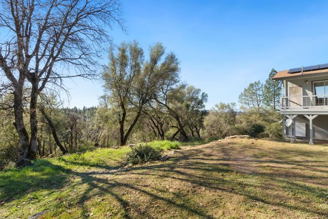 11172 N Ponderosa Way, Rough And Ready, CA 95975