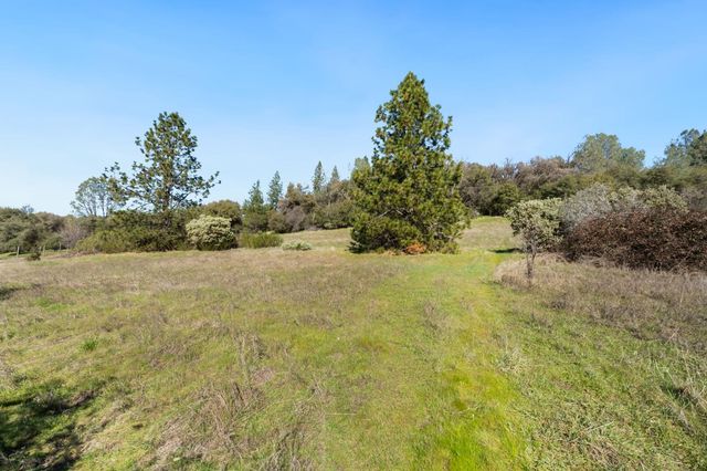 11172 N Ponderosa Way, Rough And Ready, CA 95975