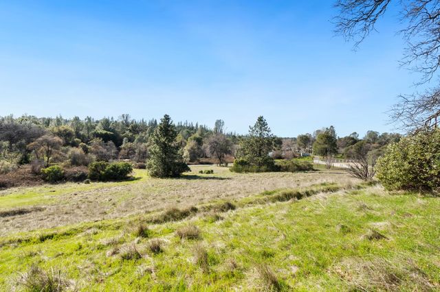 11172 N Ponderosa Way, Rough And Ready, CA 95975