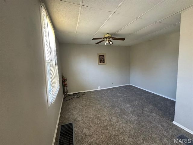 762 Dallas Drive, St Louis, MO 63125