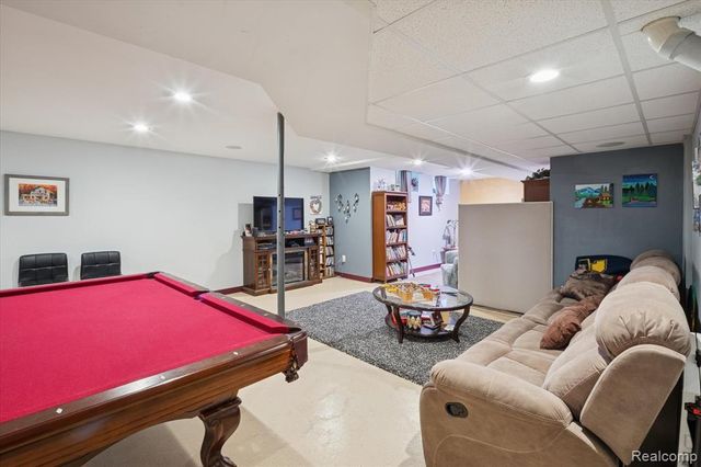 4000 S Sheldon Road, Canton, MI 48188