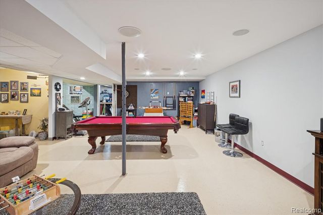 4000 S Sheldon Road, Canton, MI 48188