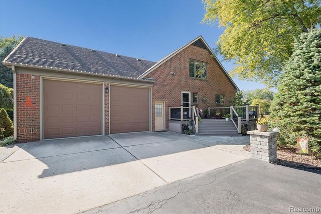 4000 S Sheldon Road, Canton, MI 48188