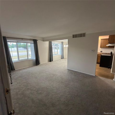 29232 Hoover Road 232, Warren, MI 48093