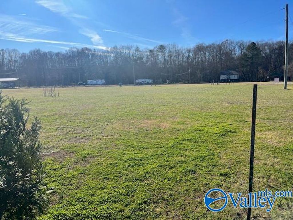915 County Road 1042 LOT 43, Centre, AL 35960