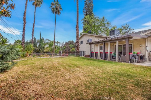 2367 Deerhorn Dr, Riverside, CA 92506