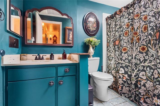 2367 Deerhorn Dr, Riverside, CA 92506