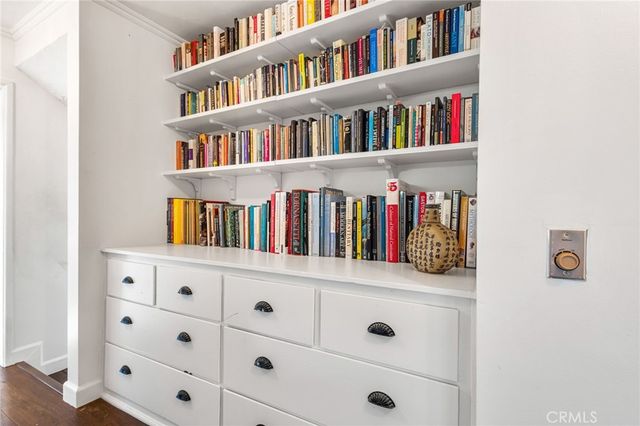 2367 Deerhorn Dr, Riverside, CA 92506