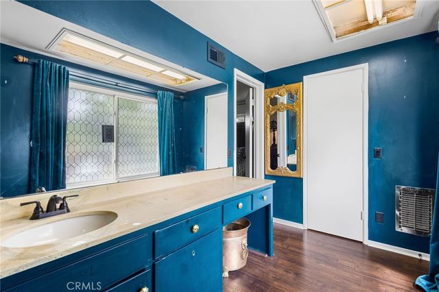 2367 Deerhorn Dr, Riverside, CA 92506