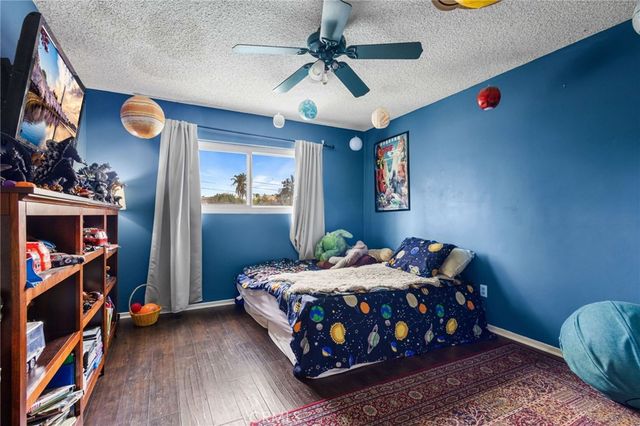 2367 Deerhorn Dr, Riverside, CA 92506