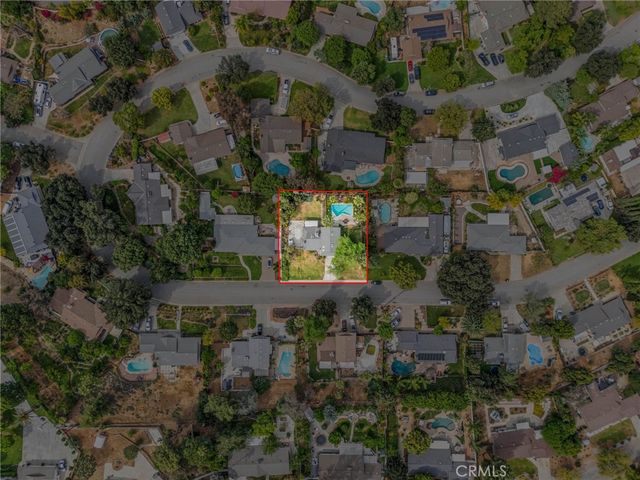 2367 Deerhorn Dr, Riverside, CA 92506