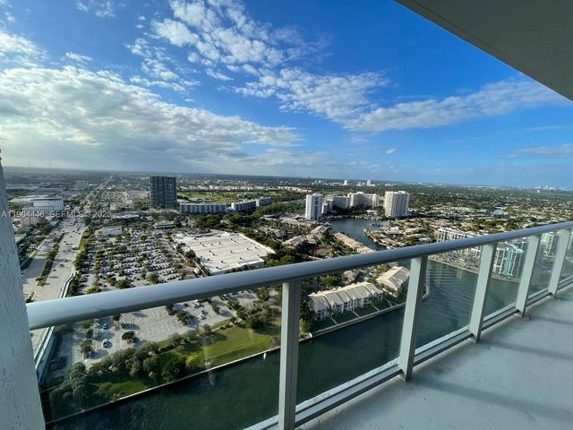 4010 S Ocean Drive R3306, Hollywood, FL 33019