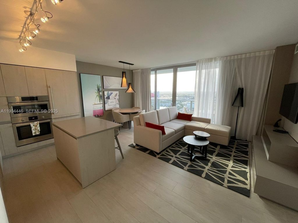 4010 S Ocean Drive R3306, Hollywood, FL 33019