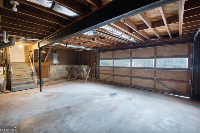 6100 Mincey Road, Stone Mountain, GA 30087