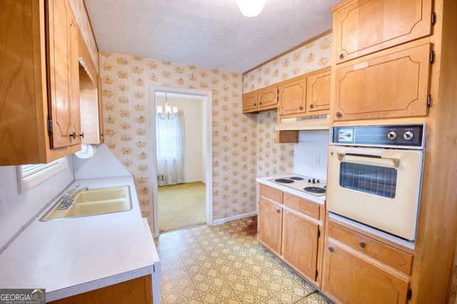 6100 Mincey Road, Stone Mountain, GA 30087