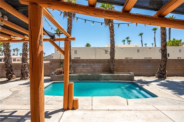 68875 Vista Chino, Cathedral City, CA 92234