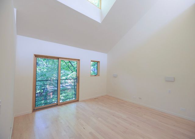 1530 N Elk Grove Avenue L, Chicago, IL 60622