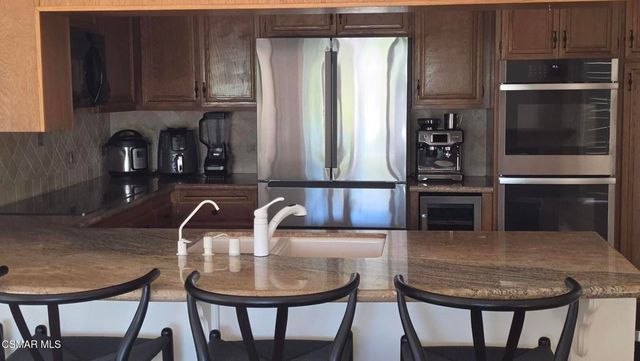 2794 Parkview Drive, Thousand Oaks, CA 91362
