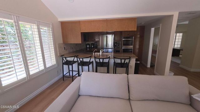 2794 Parkview Drive, Thousand Oaks, CA 91362