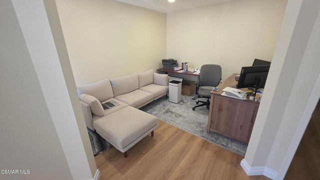 2794 Parkview Drive, Thousand Oaks, CA 91362
