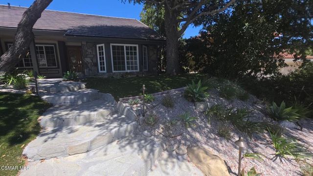 2794 Parkview Drive, Thousand Oaks, CA 91362
