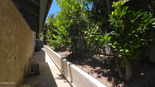 2794 Parkview Drive, Thousand Oaks, CA 91362