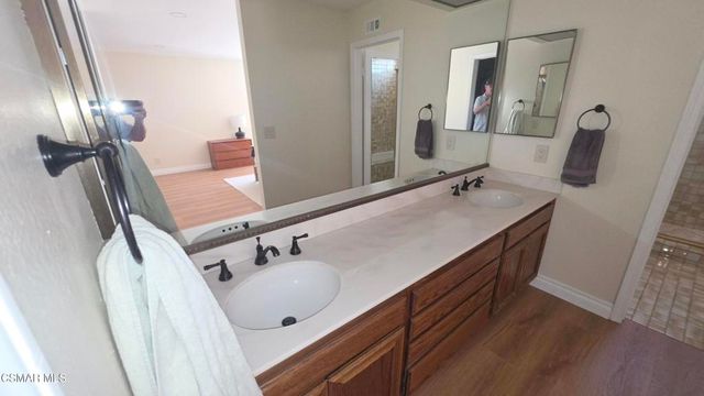 2794 Parkview Drive, Thousand Oaks, CA 91362