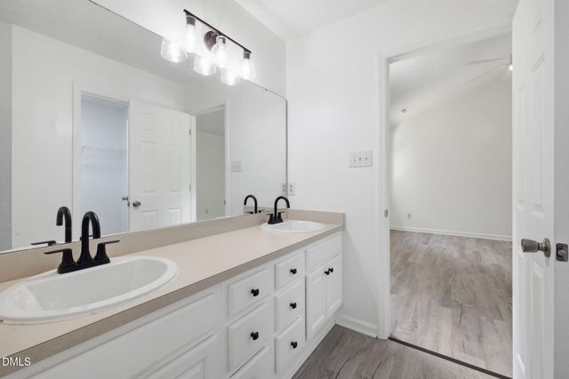 433 Rosa Circle, Willow Springs, NC 27592