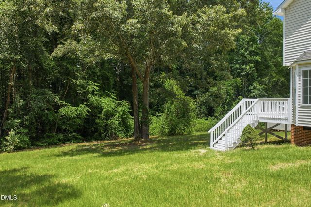 433 Rosa Circle, Willow Springs, NC 27592