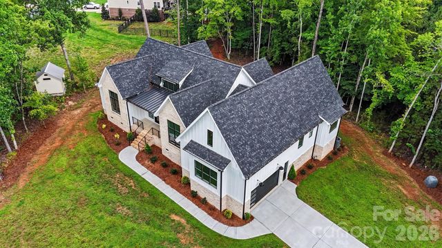 4808 Rockwood Drive, Waxhaw, NC 28173